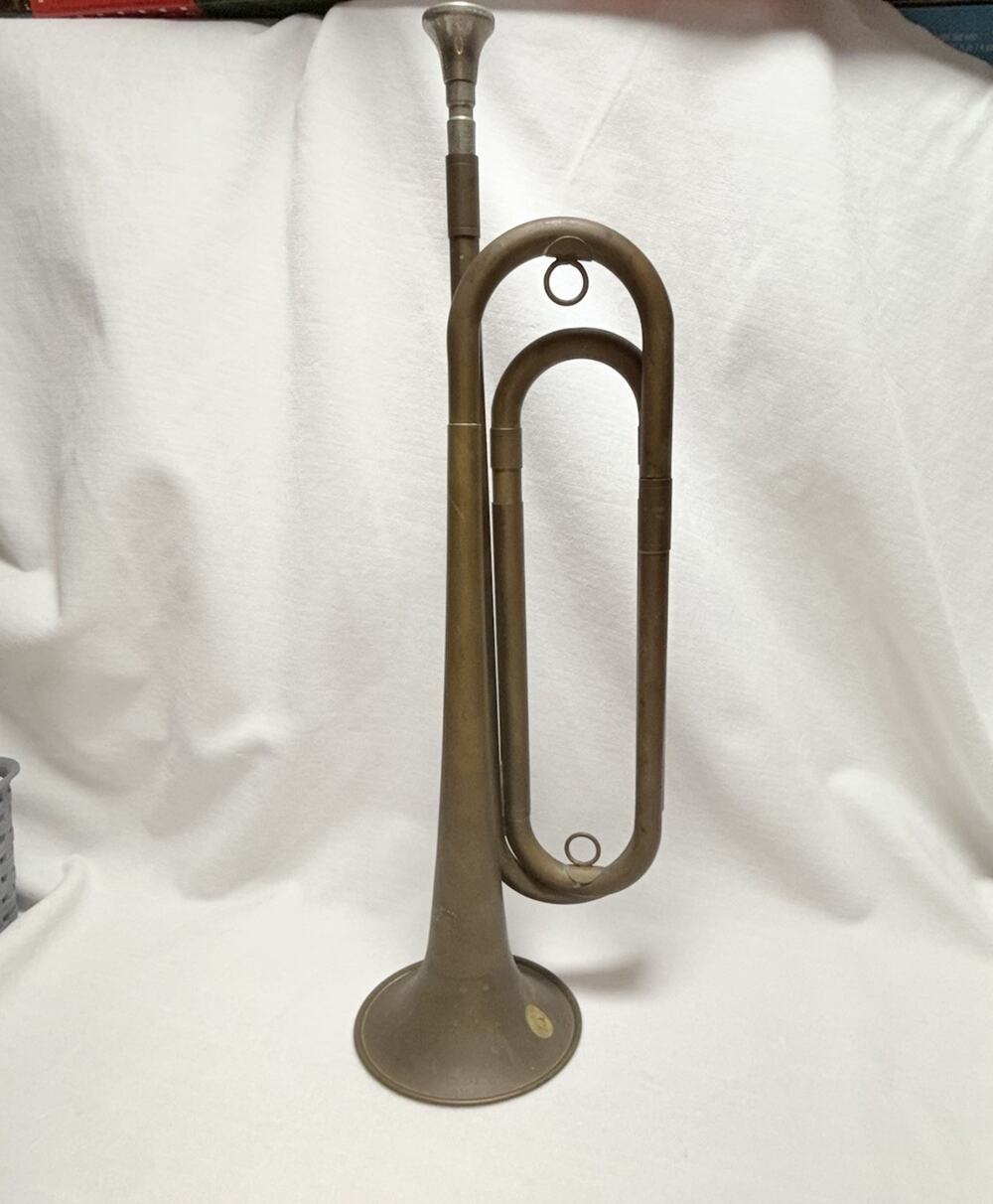 Vintage U.S. Regulation Made in USA Military Brass Bugle with Mouthpiece